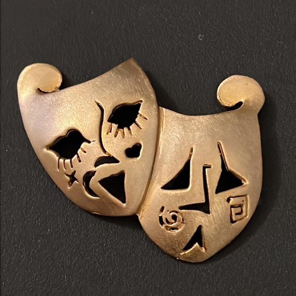 Vintage Ultra Craft Gold Plated Cut Out Double Celestial Theater Mask Brooch - Picture 3 of 7